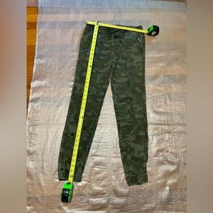 Plugg Khaki Green Camo Jogger - Boys XL